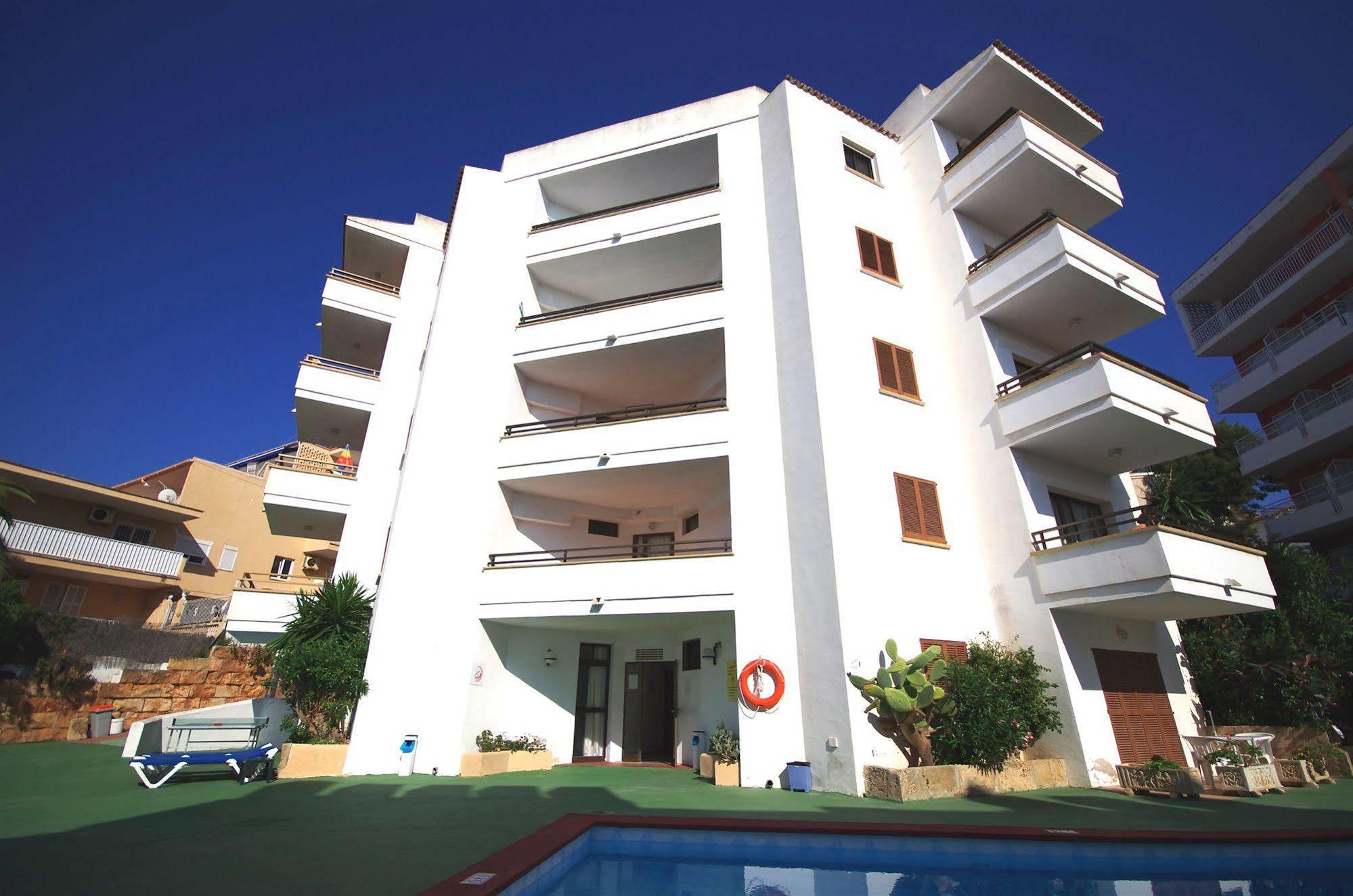 Marina Apartamentos Palmanova מראה חיצוני תמונה